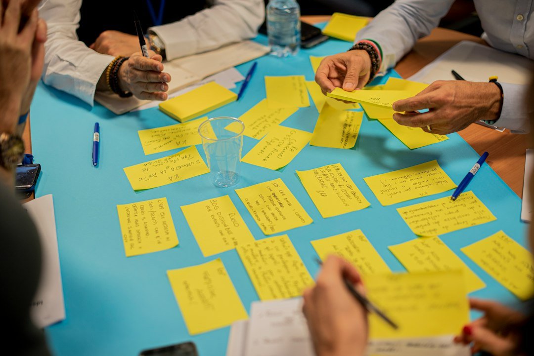 Content Marketing Services: What Small Businesses Need to Know - small business team brainstorming content ideas